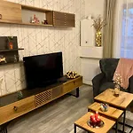 Apartment Luxury Studenets 3*