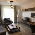 Luxury Studenets 3*