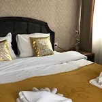 Apartment Luxury Studenets 3*