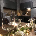 Luxury Studenets بامبوروفو