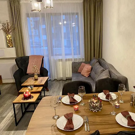 Luxury Studenets *
