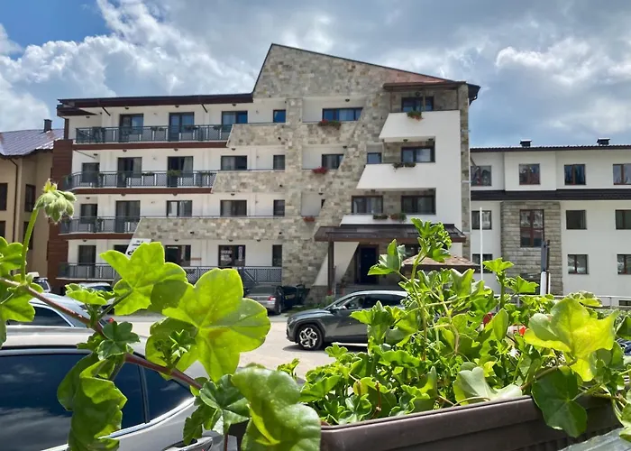 Luxury Studenets 3* Pamporovo